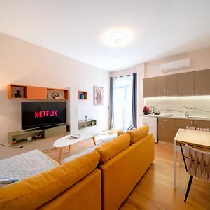 Colorful Comfy Apartment